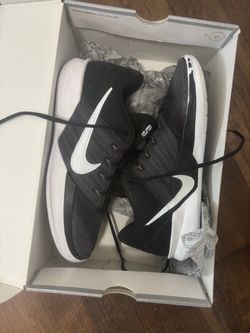 Nike Sabrina 3