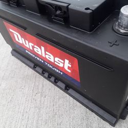 Car battery Duralast 