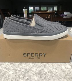Woman’s Sperry Shoes