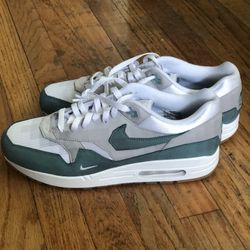 Nike Air Max 1 Low Poly 
