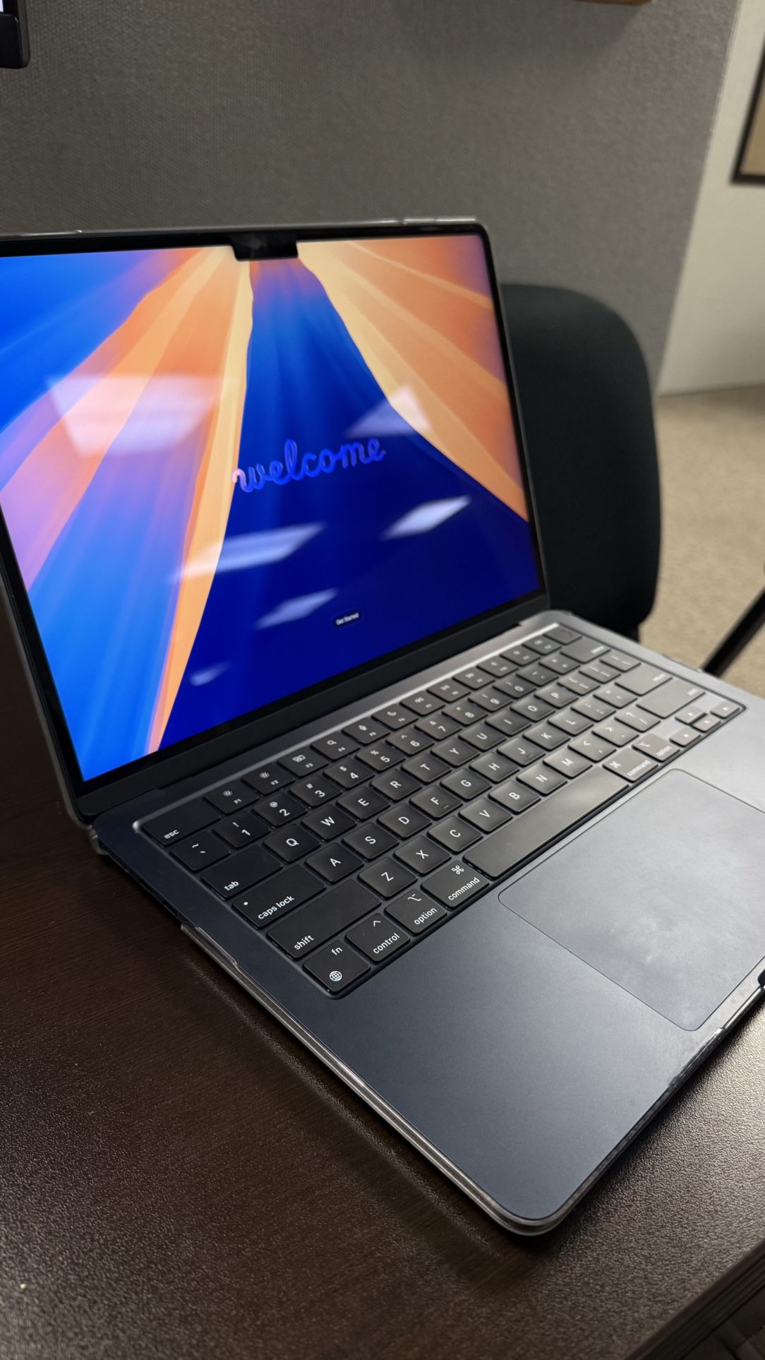 13-inch MacBook Air with M2 chip - Midnight