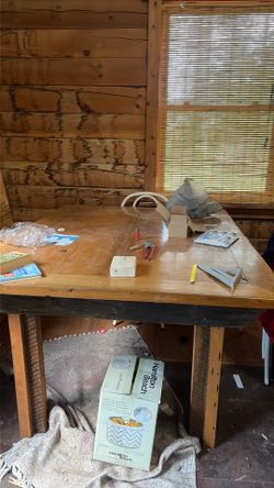 Table, rustic, natural wood