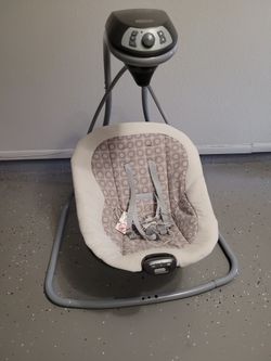 Graco Baby Swing