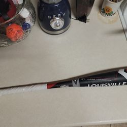 LOUISVILLE SLUGGER PRIME 915  COMPOSIT -10 E BASEBALL BAT.  27/17oz $50 FIRM PRICE 