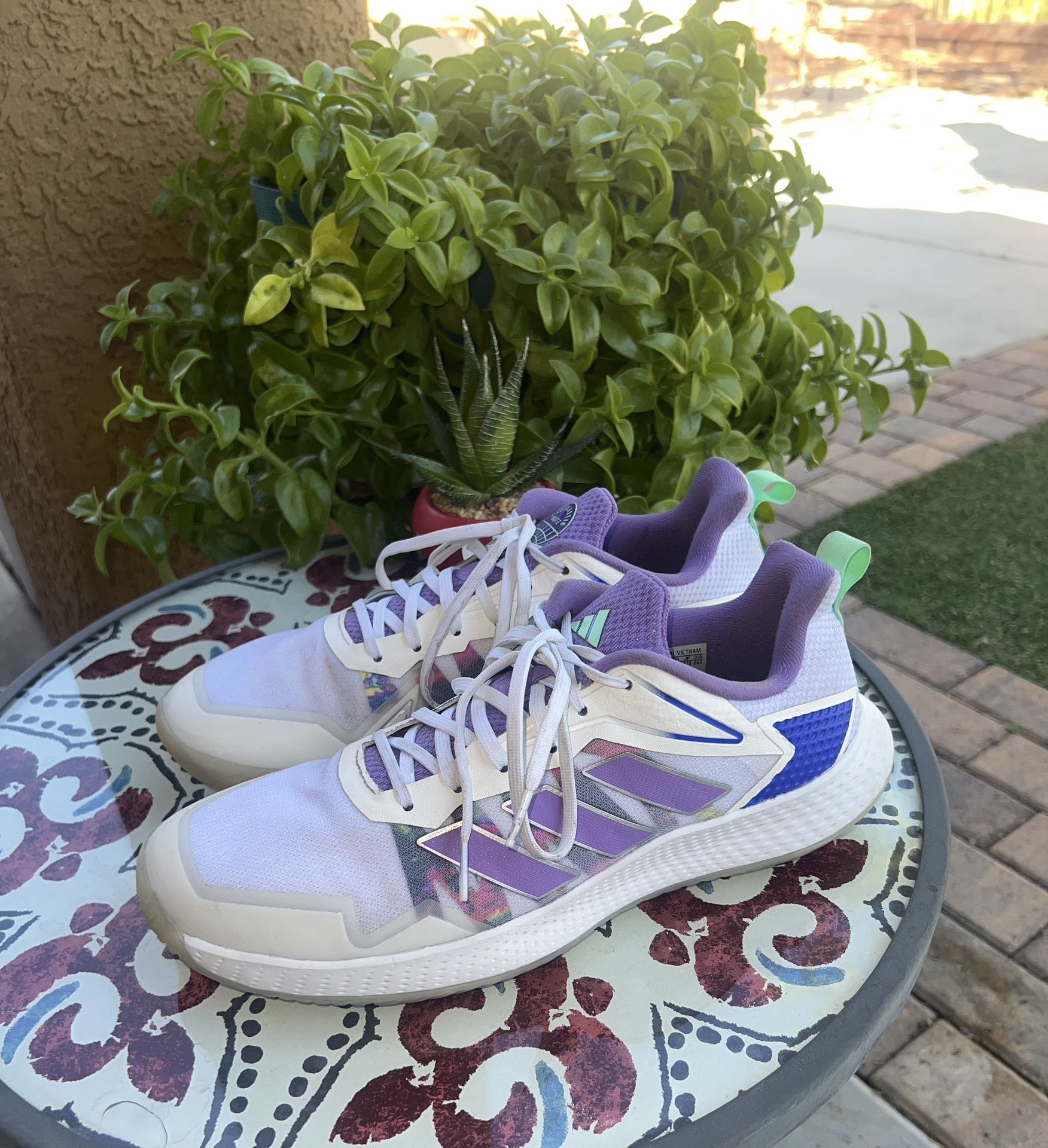 Adidas End Plastic Waste Women’s Size 10 White, Purple, Blue, And Teal