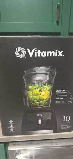 Vitamix Blender New Open Box