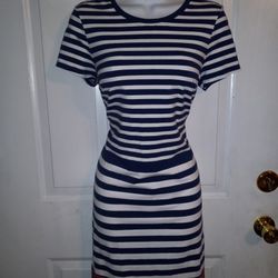 Small Old Navy Striped Dress 