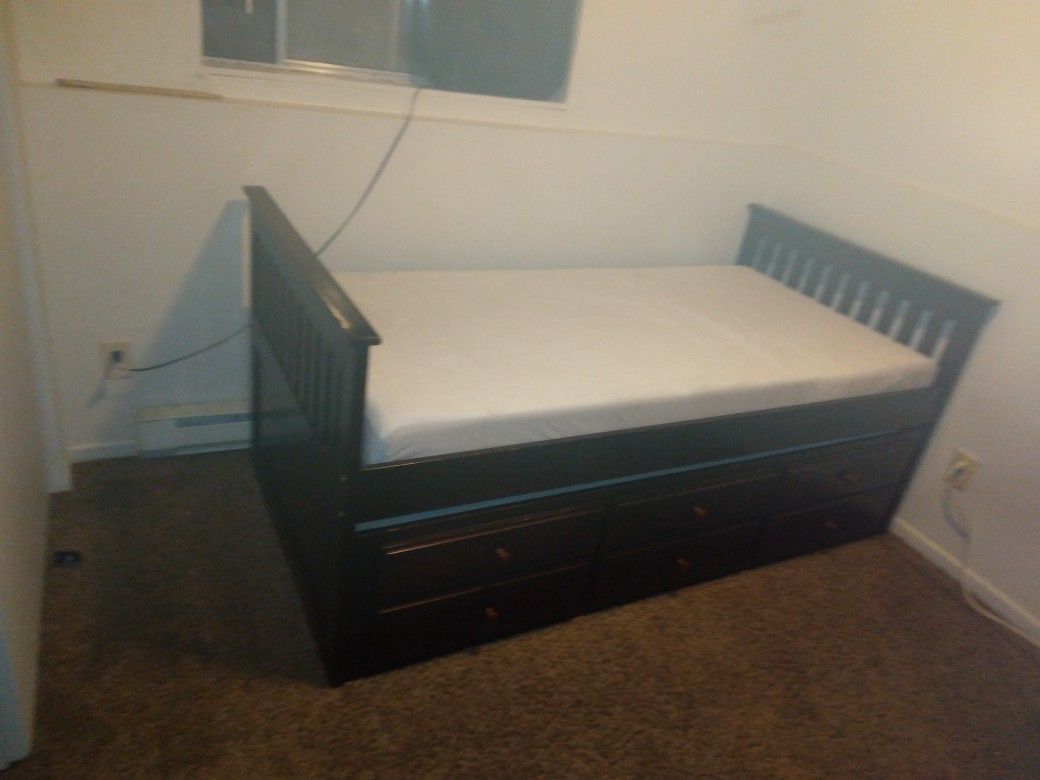Twin Bed