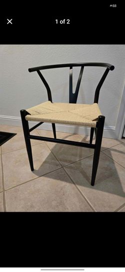 Set of 2 dining chairs