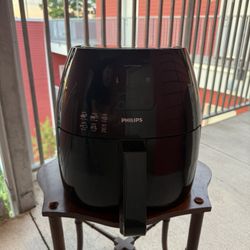 Philips Rapid Air Technology Airfryer Black HD9230 Used
