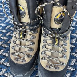 LA Sportiva