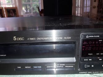 Sony 5 Disc Changer Player Model CDP-C205