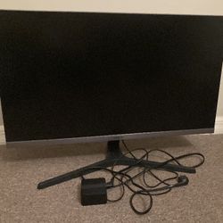 Samsung 28" Computer Monitor (MFR date 2021, LIKE NEW)