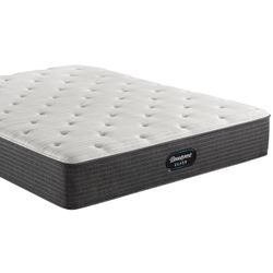 Simmons Beautyrest Silver Noblewood Extra Firm King Mattress  