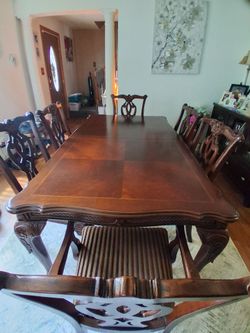Dining Table with Extendable and 6 Chairs