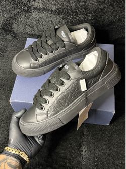 Shoes Dior B33 Black Grained Calfskin and Black Dior Gravity Leather Sneakers