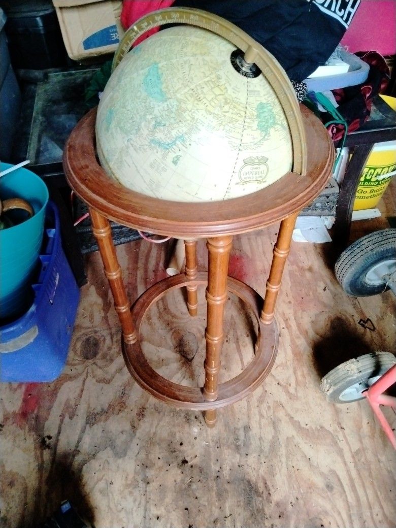 Crams IMPERIAL World Globe