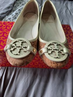 Tory Burch Flats Size 6