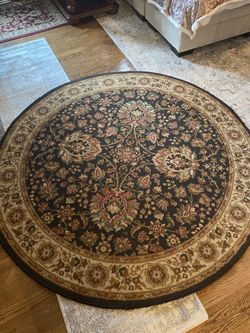 Round Rug