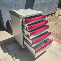 Capsa Aluminum Tool Box..H..40..W..27..D..20..(($420 Each)
