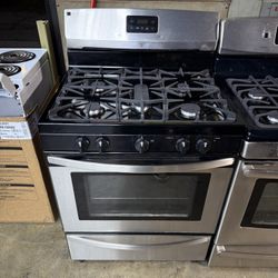 Kenmore Stainless steel 5 burner range stove 