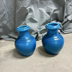 Pair of small blue vases