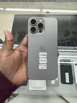 iPhone 15 Pro Max | 256GB | Factory Unlocked 