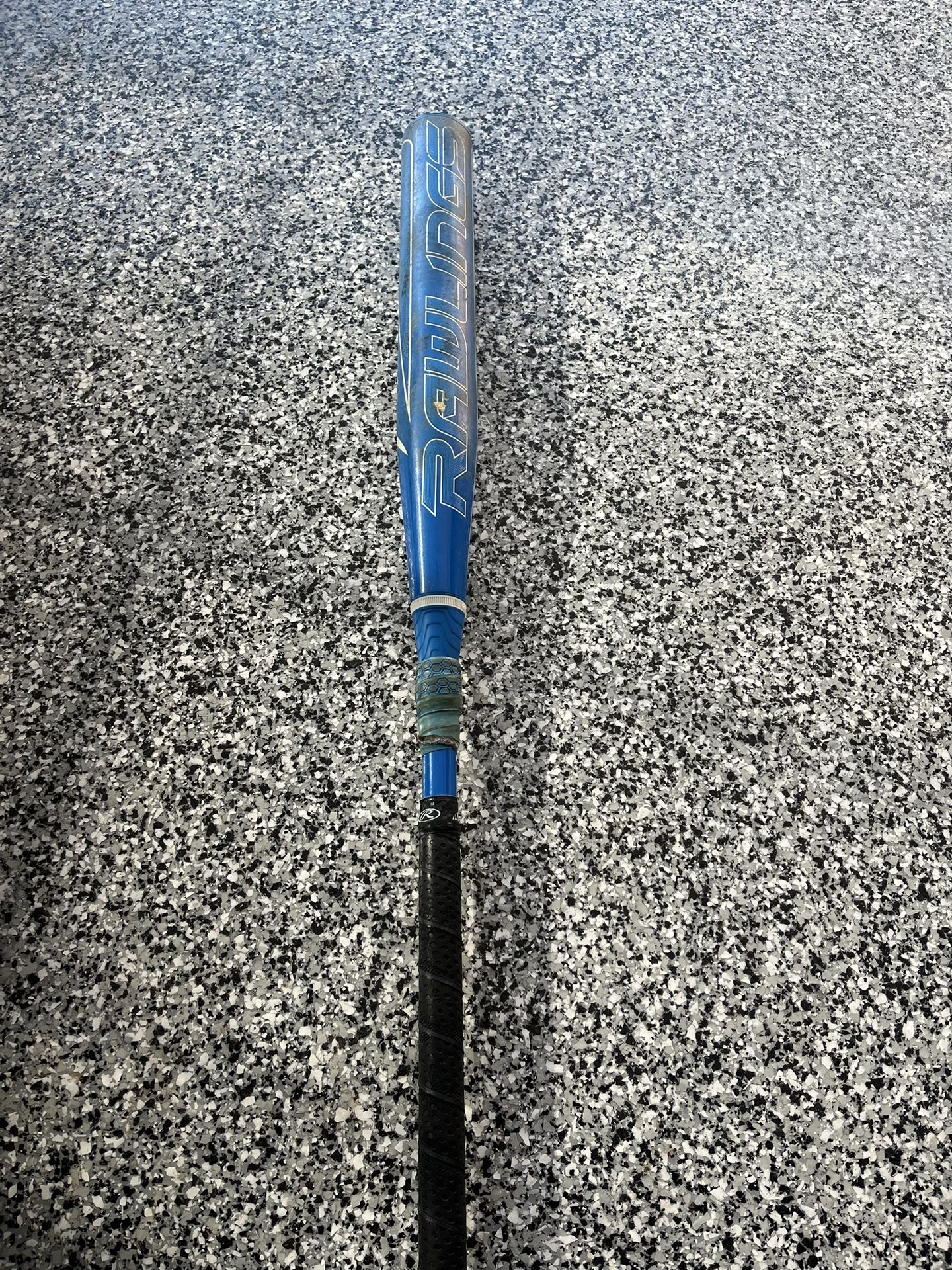 Used 32 Inch Mantra Softball Bat