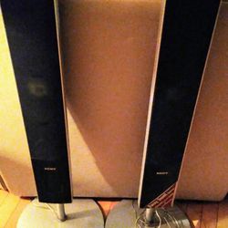 Speakers 