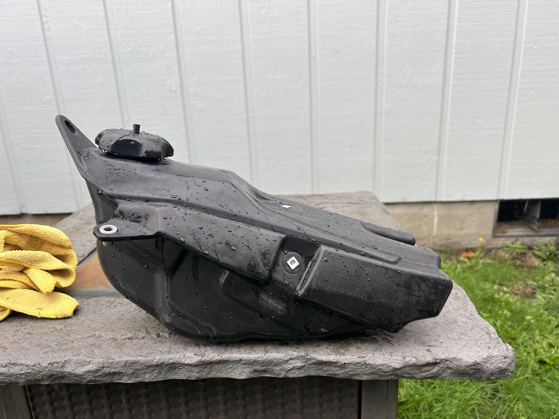 Kawasaki KX250 21-23 KX450 19-23 Gas Tank Fuel Tank OEM 51001-0862