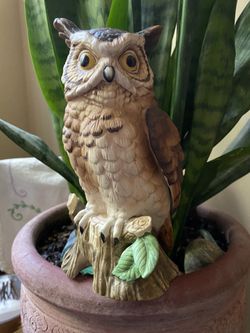 Lefton Figurine