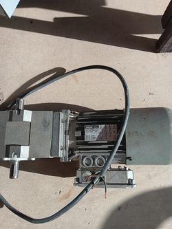 LENZE Motor 
