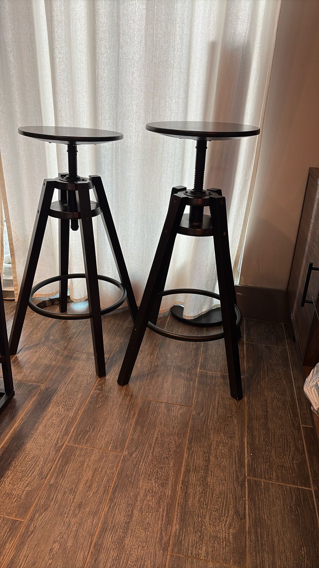 Bar Stools 