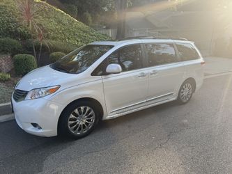 2011 Toyota Sienna