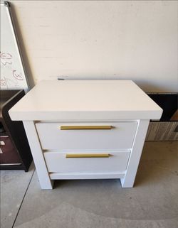 Chic Nightstand White with Gold Hardware
