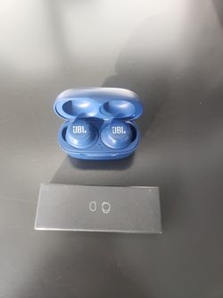 JBL Live Free NC and TWS Headphones and Extra Earbud Tips- Bluetooth, Noise Cancelling 