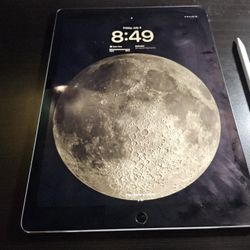 Ipad Pro 12.9" 2nd Generation 64gb w/ Apple Pencil