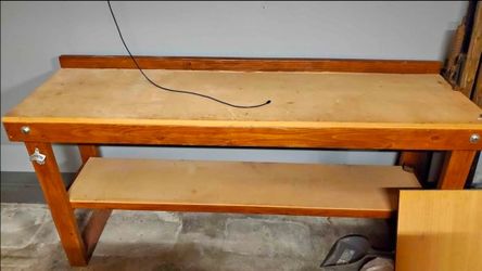 Garage workbench