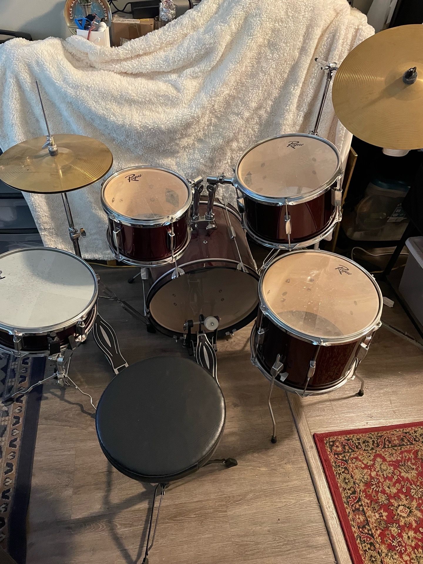 Rogue Jr. 5 piece complete drum set with cymbal and top hat. Stool included