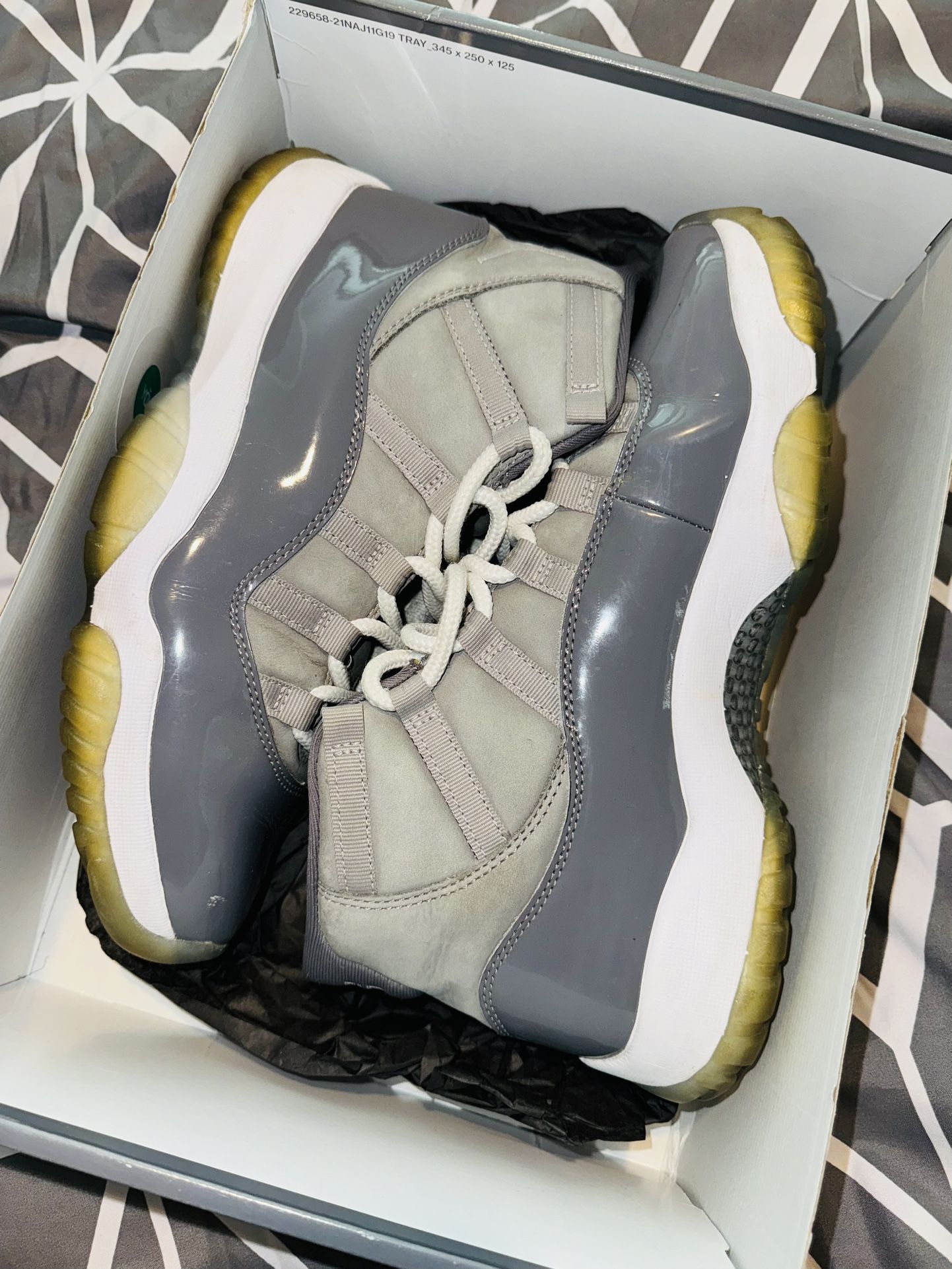 Jordan 11 Cool Grey