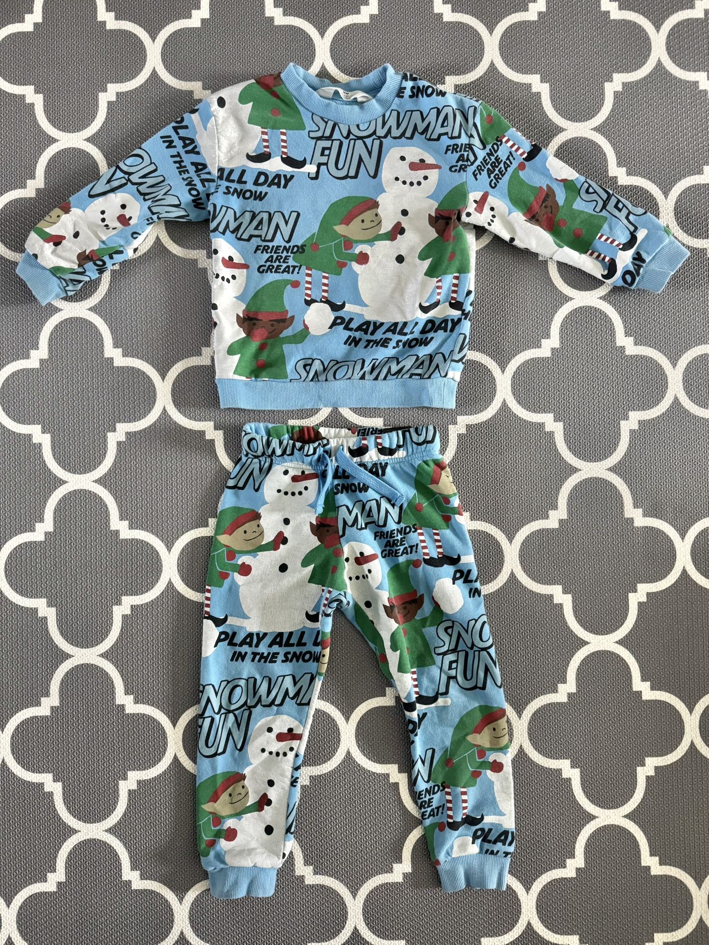 H&M toddlers kids Sweatshirt Sweatpants set size 3T 4T