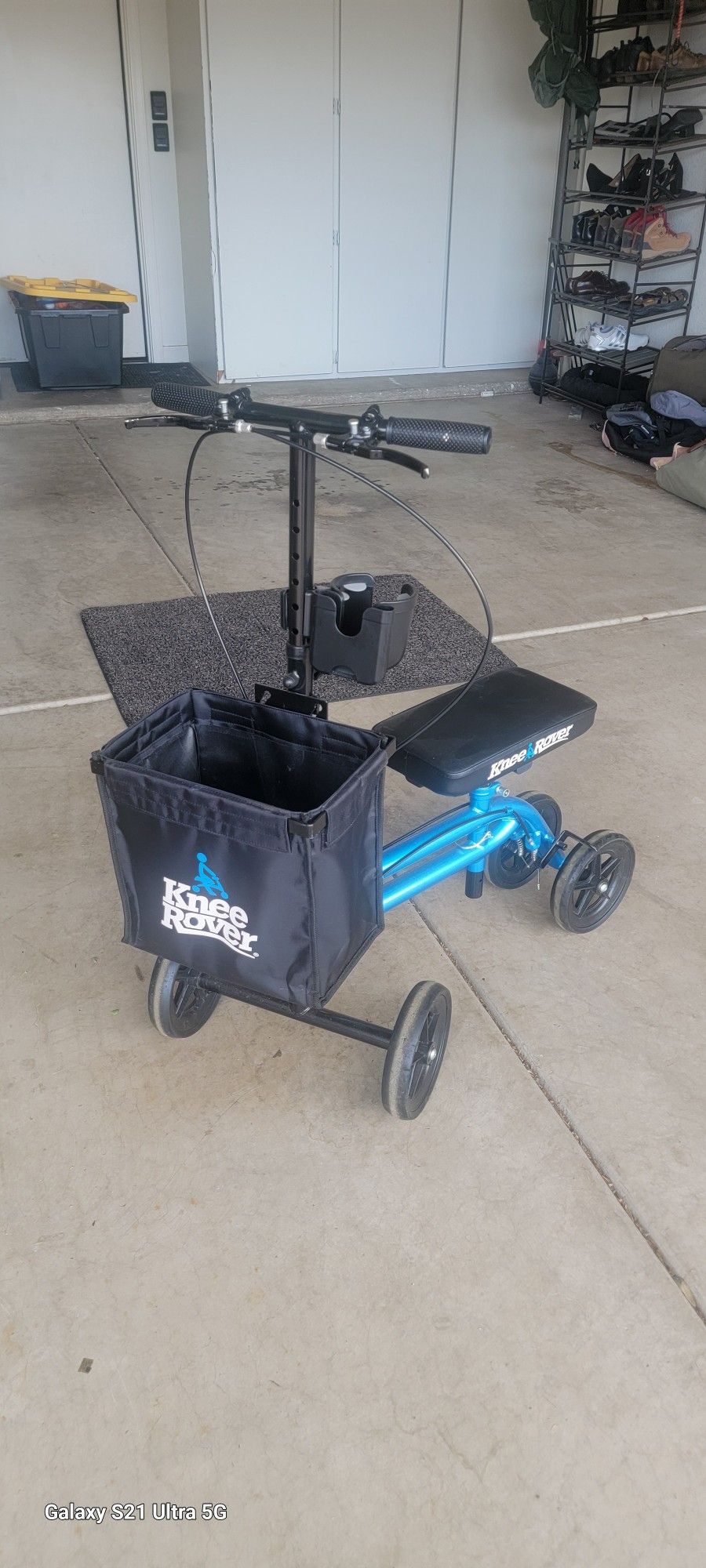 Knee Rover/Scooter 