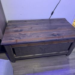 Toy chest