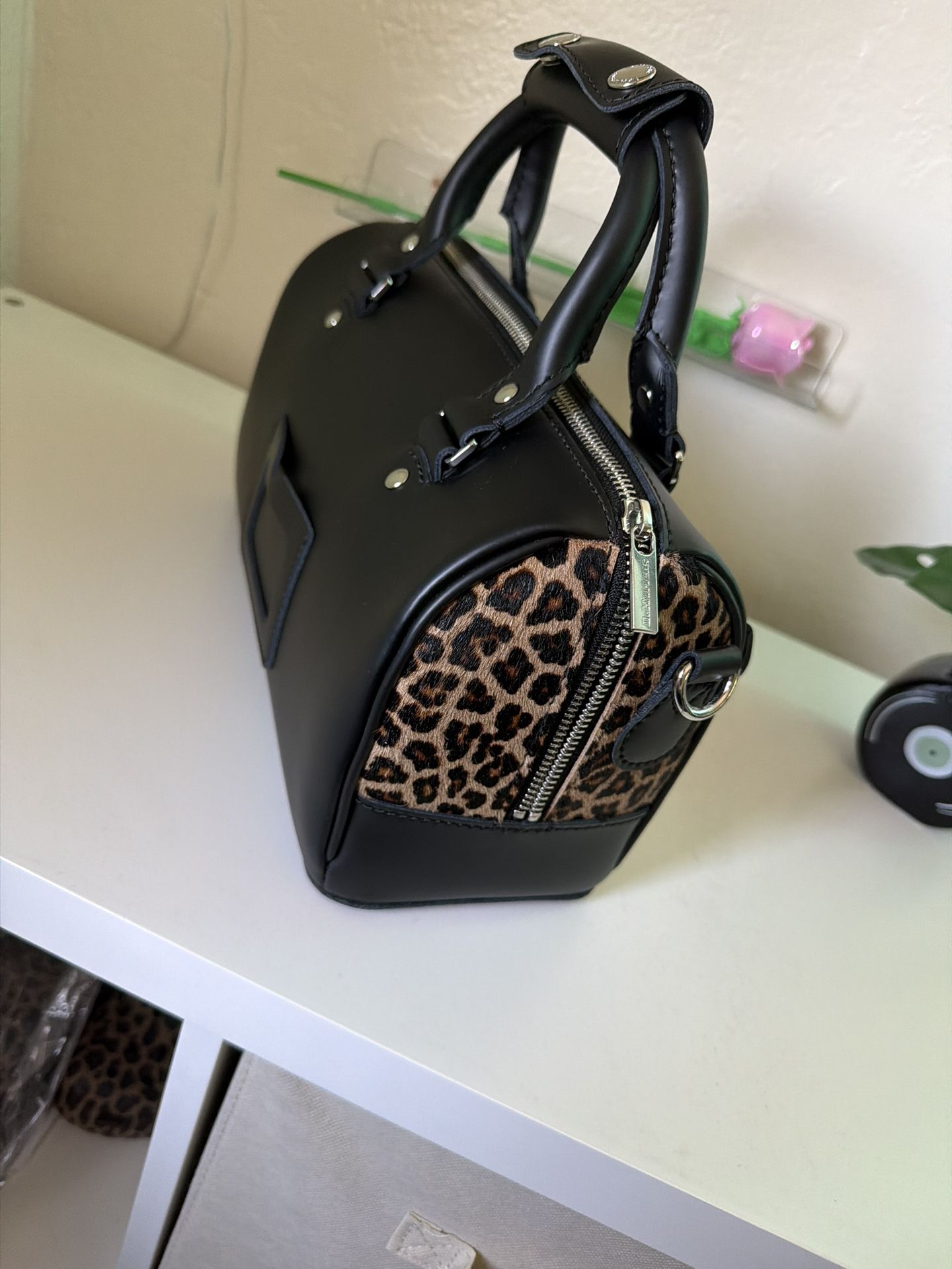 Doctor Martens Bag