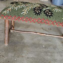 Hand Hooked Wool Top Pinecone Winter Hickory Bench Rustic