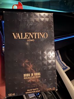Valentino  Born in Roma Rockstud Noir