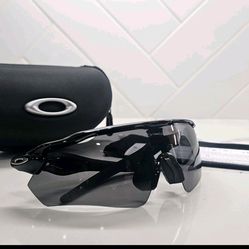 NEW Oakley Radar EV Path Sunglasses with Prizm Lens 009208