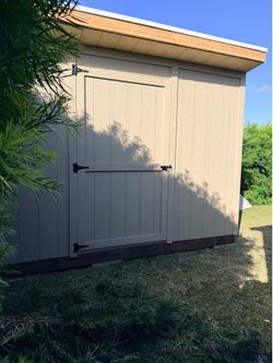 Custom shed for sale
