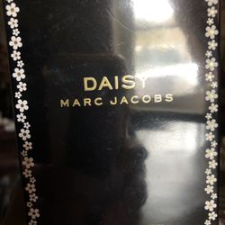 DAISI BY MARC JACOBS 3.4 OZ PERFUME BRAND NEW