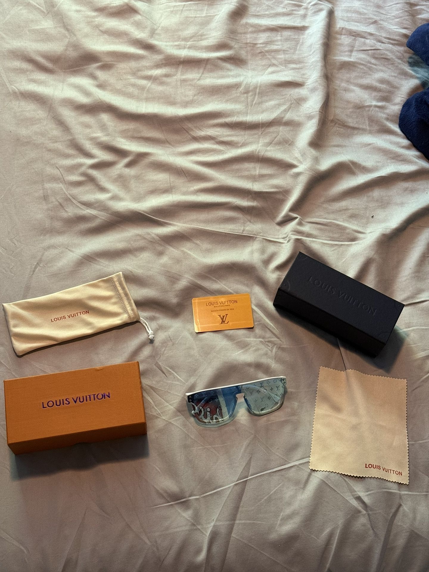 Louis Vuitton Glasses With Box Case And Cleaner And Card Brand New Unopened